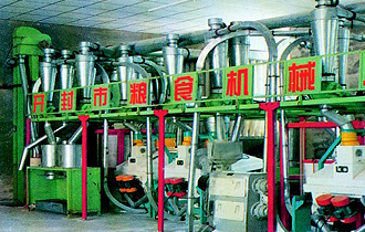 產(chǎn)品名稱：日加工玉米50-150噸成套機(jī)械設(shè)備
產(chǎn)品型號(hào)：
產(chǎn)品規(guī)格：